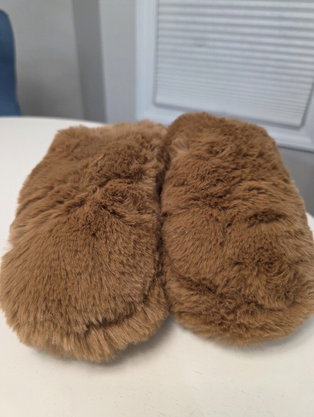 SKIMS Faux Fur Slipper Camel Color US 4.5/5 EU 35 - Picture 3 of 7